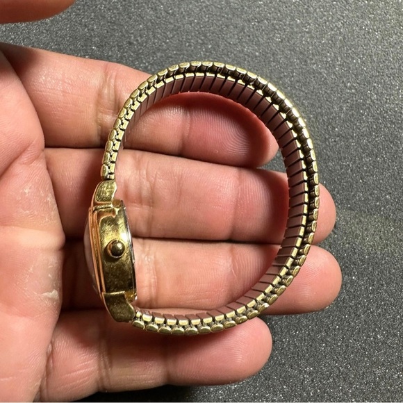 Swanson Miyota Ladies Quartz Watch Gold Tone Blue Dial Working New Battery - Picture 11 of 11